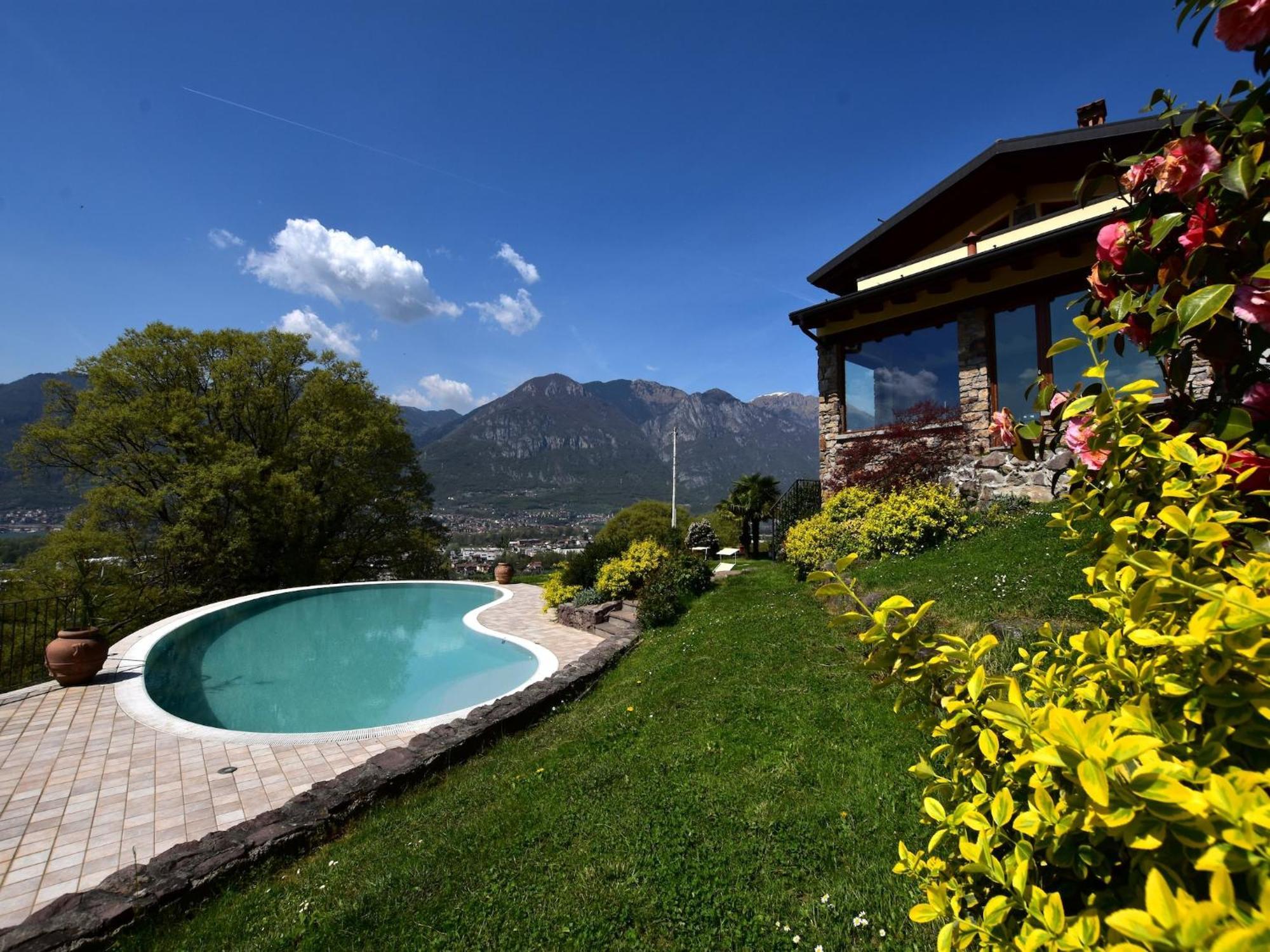 Villa In Pisogne With Pool Garden And Lake View Kültér fotó