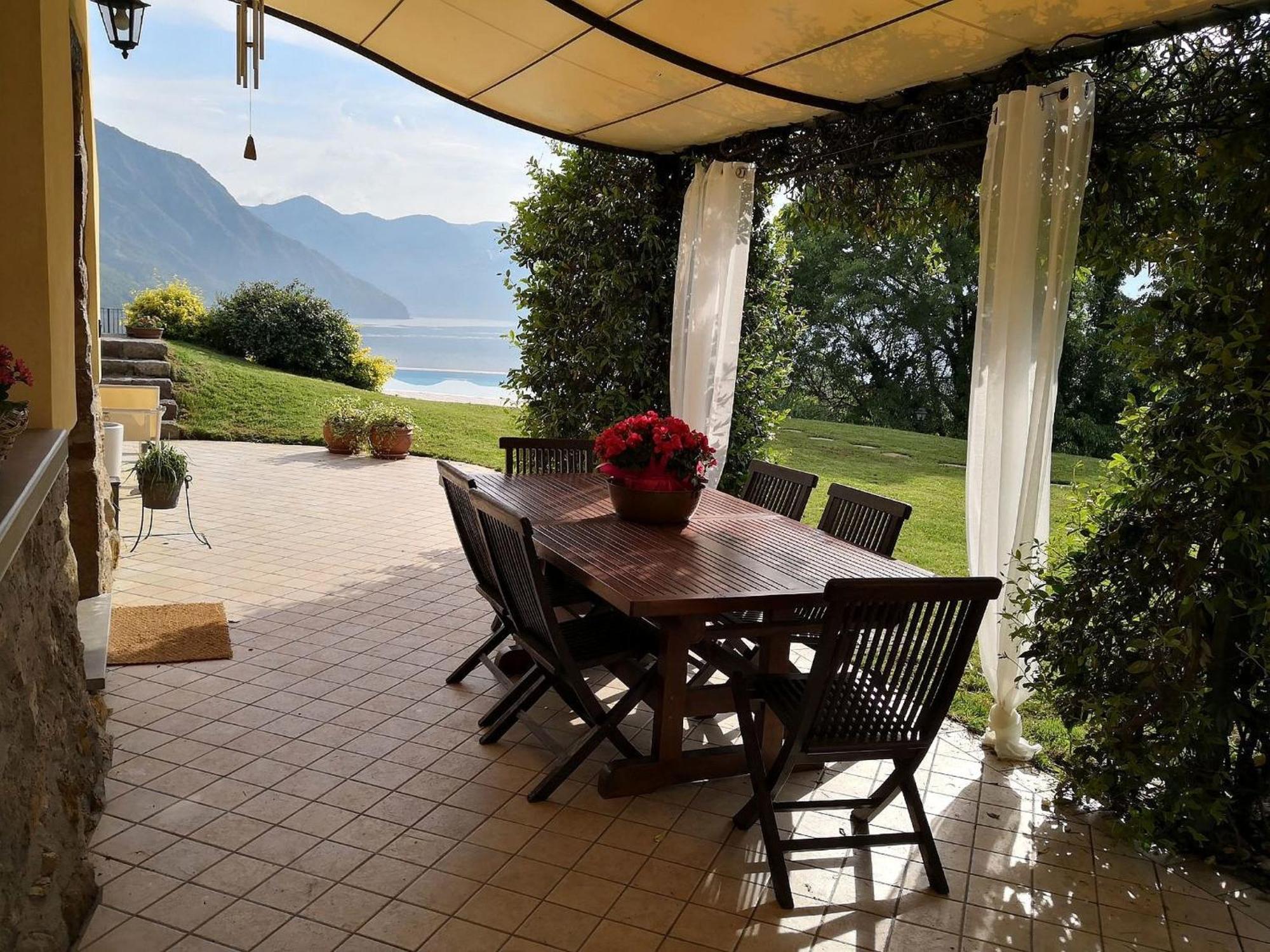 Villa In Pisogne With Pool Garden And Lake View Kültér fotó