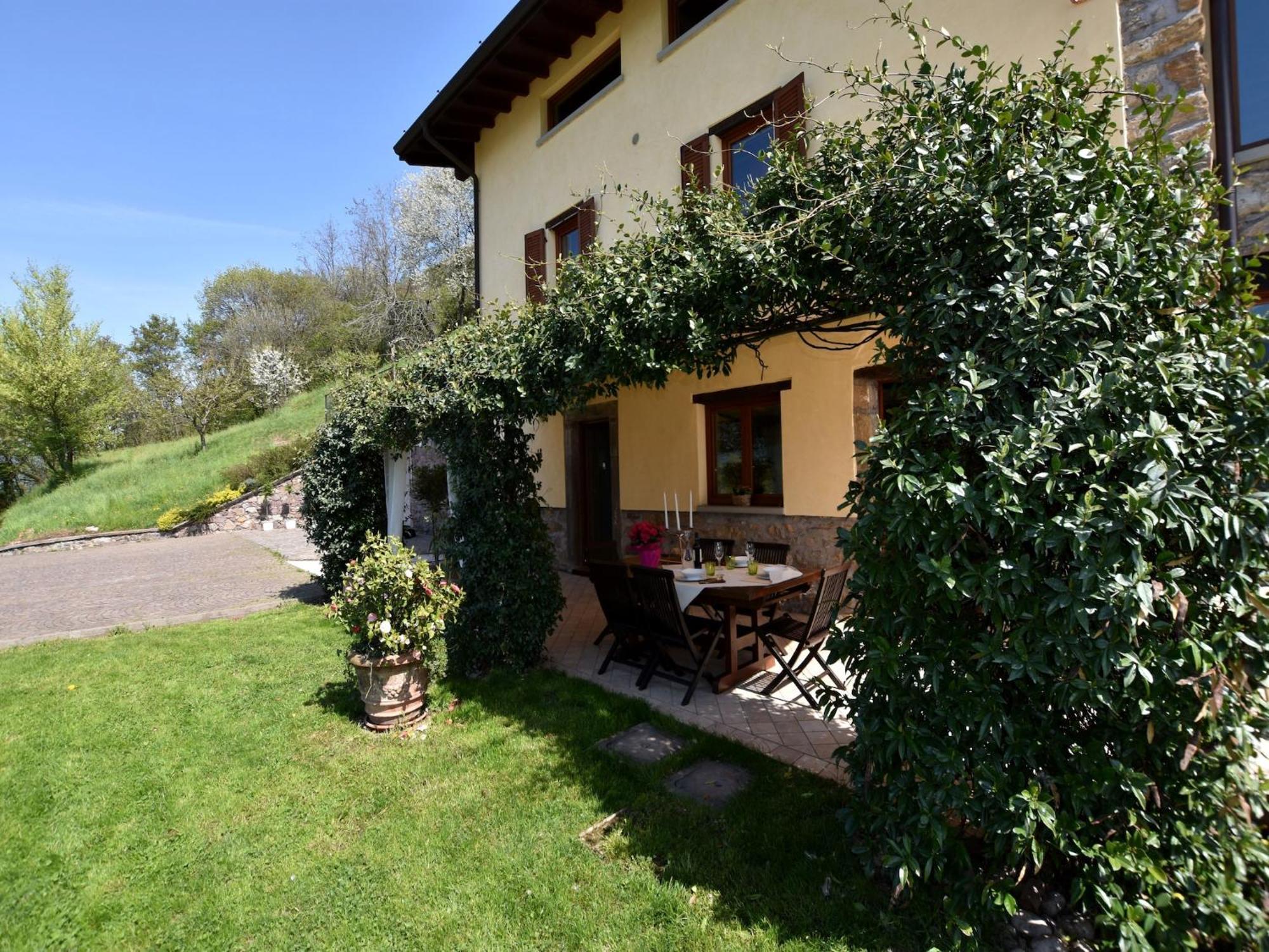 Villa In Pisogne With Pool Garden And Lake View Kültér fotó
