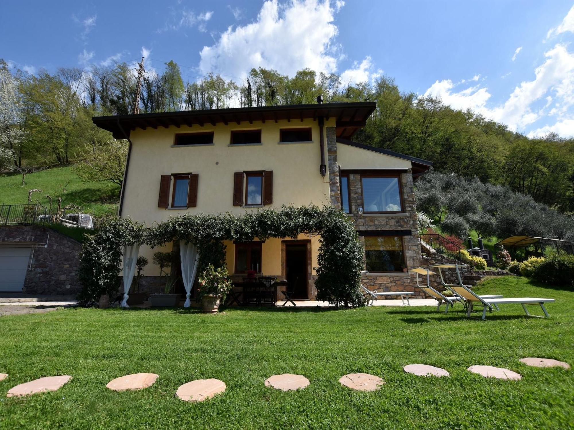 Villa In Pisogne With Pool Garden And Lake View Kültér fotó
