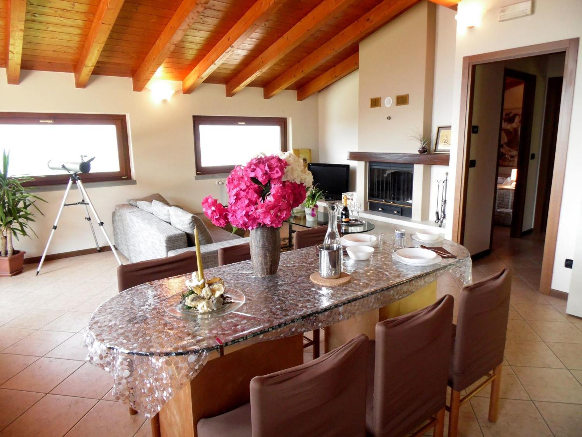 Villa In Pisogne With Pool Garden And Lake View Kültér fotó