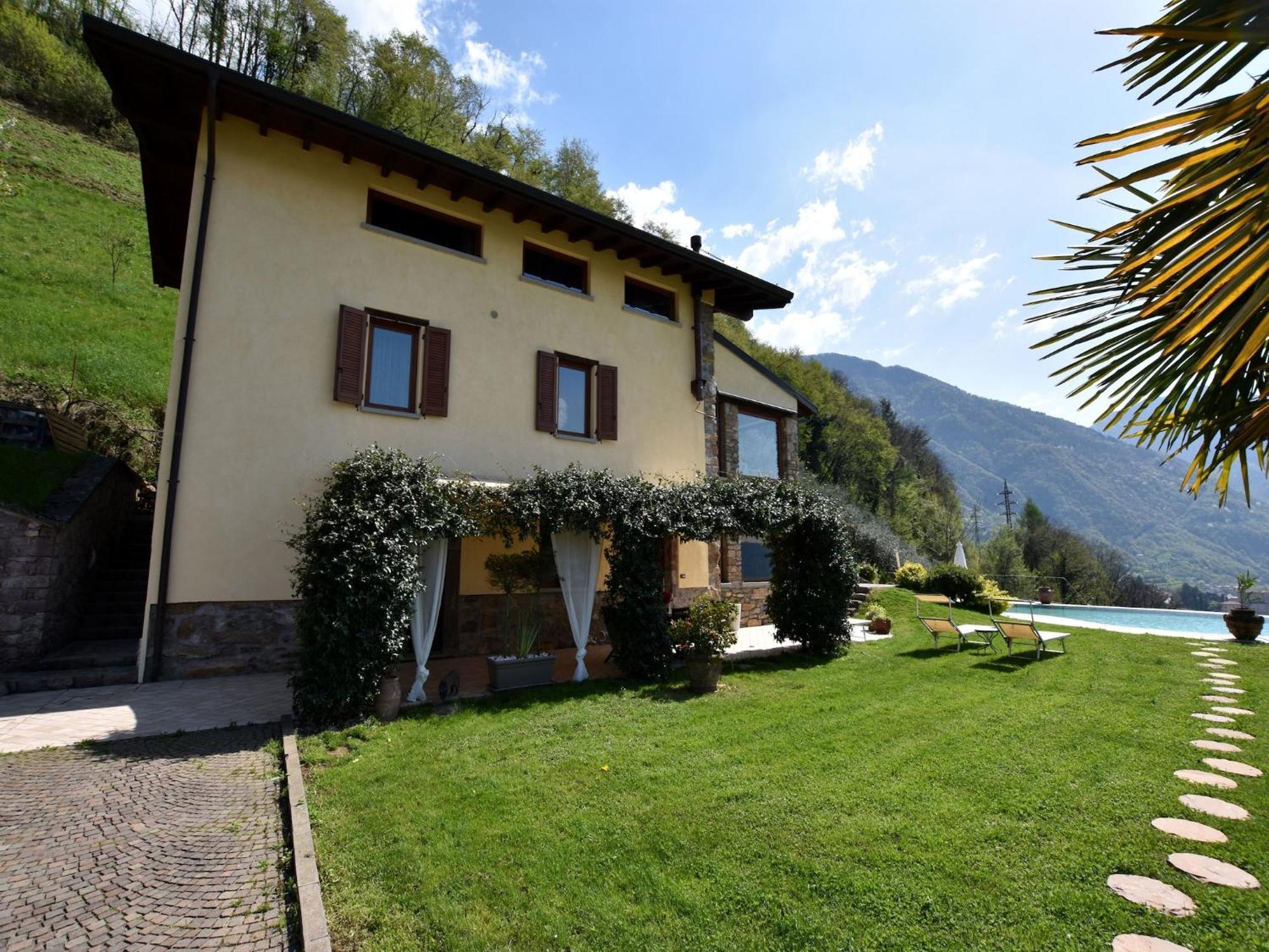 Villa In Pisogne With Pool Garden And Lake View Kültér fotó