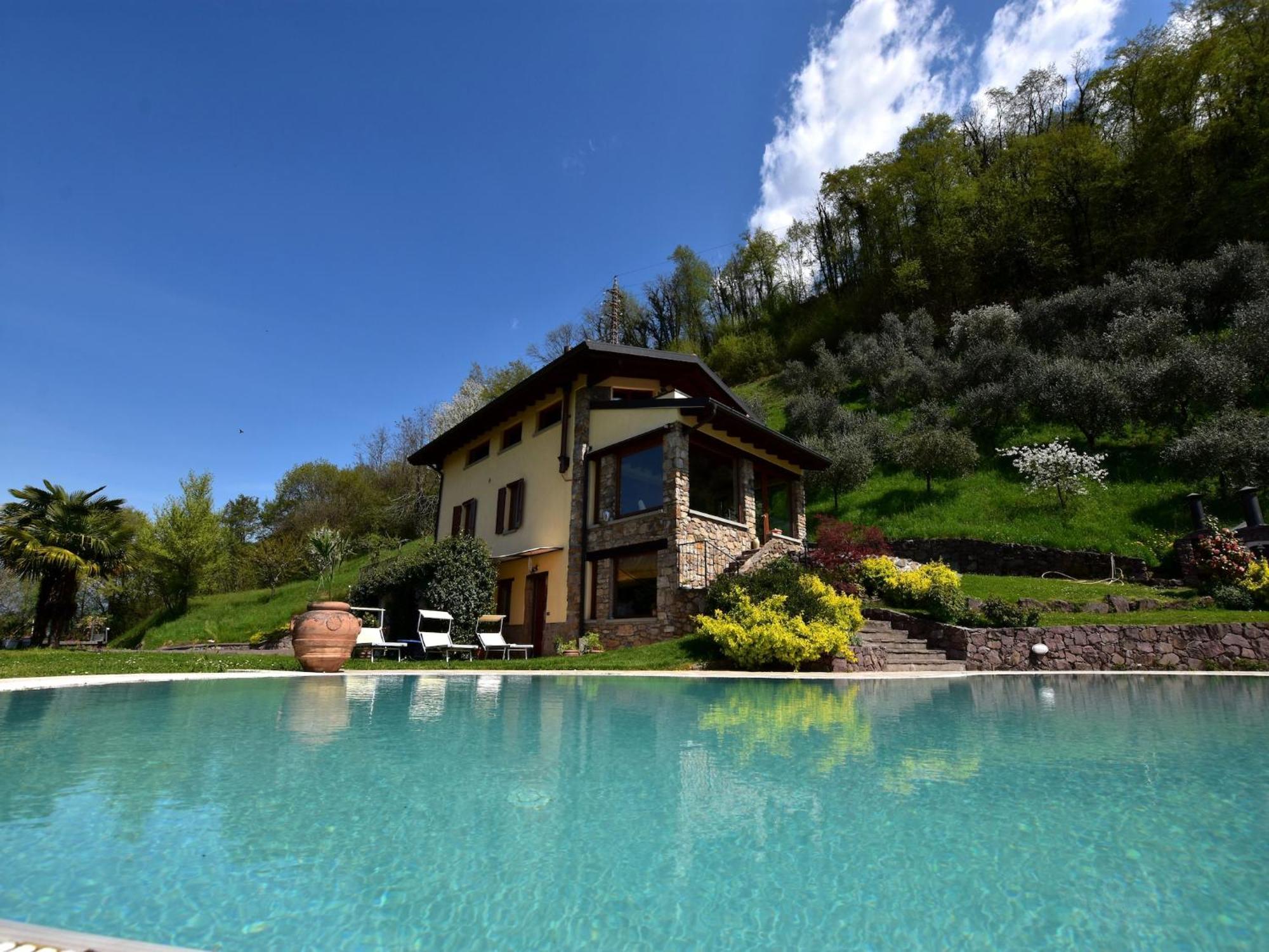 Villa In Pisogne With Pool Garden And Lake View Kültér fotó
